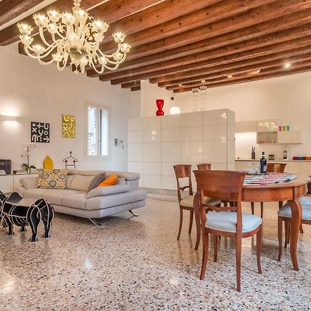Gallery House Venezia Esterno foto