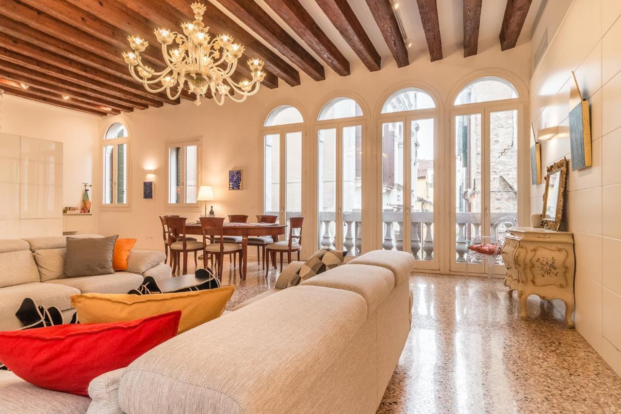 Gallery House Venezia Esterno foto