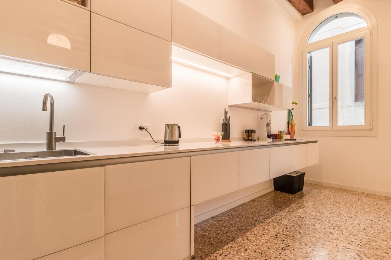 Gallery House Venezia Esterno foto