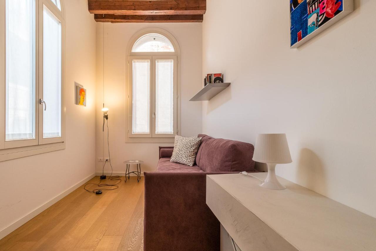 Gallery House Venezia Esterno foto