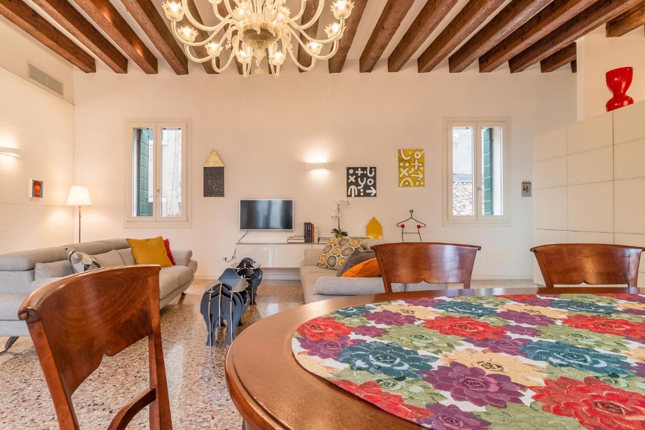 Gallery House Venezia Esterno foto